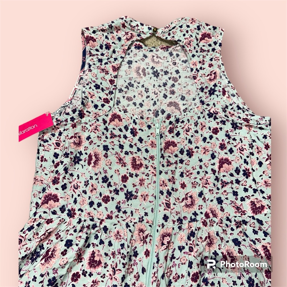Spring Floral Romper - Picture 2 of 3